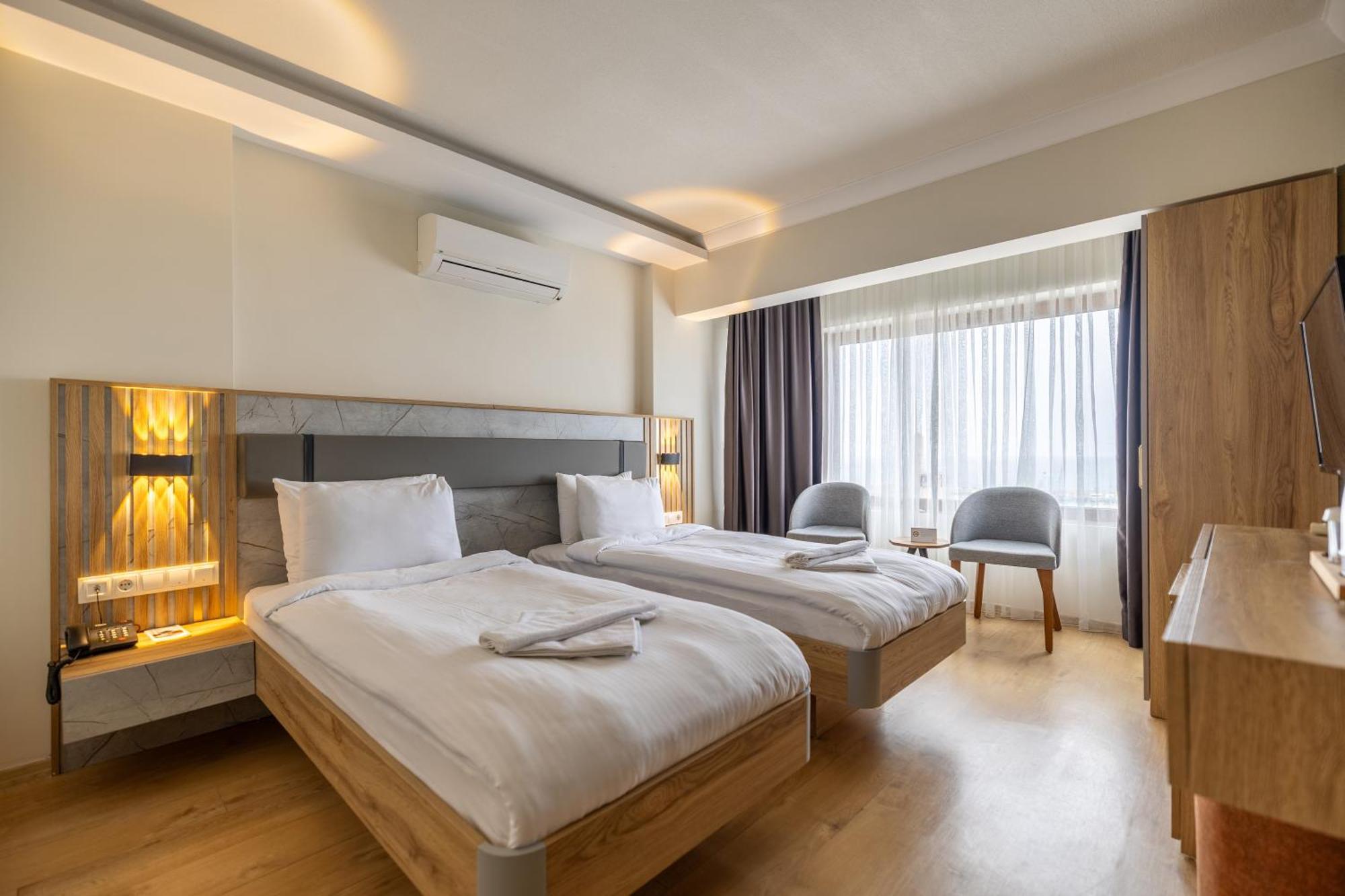 Hotel Rest&more By Dedeman 4*