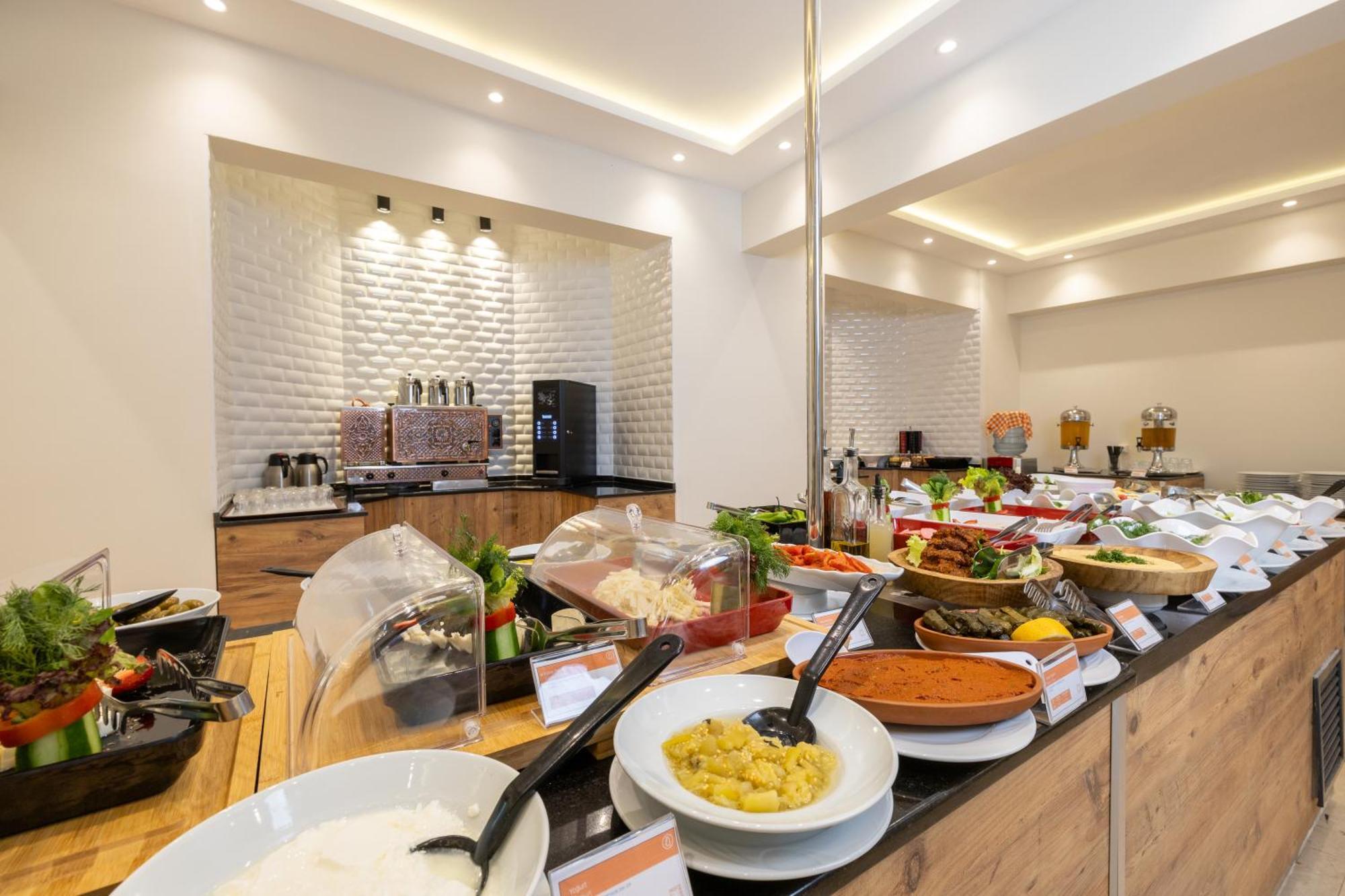 Rest-more By Dedeman Otel 4*